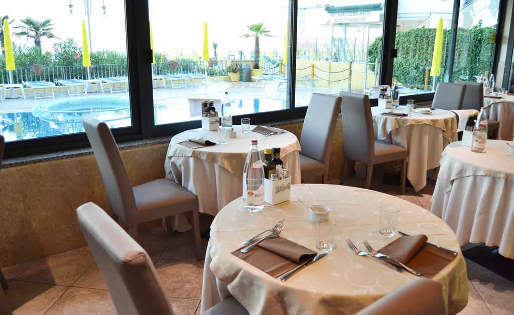 Hotel El Salvador Frontemare Piscina Riscaldata Lido di Jesolo